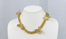 Load image into Gallery viewer, Butterfly Cuban Link Necklace - Gold