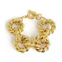 Load image into Gallery viewer, Amiyah Link Chain Bracelet