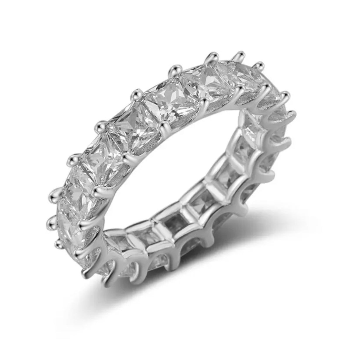 RINGS – Exotic Jems